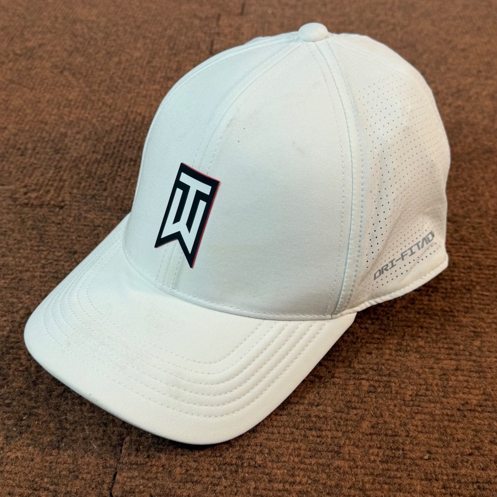 Nike Tiger Woods Golf Hat Mens L/XL White Dri-FIT ADV Club Cap TW Logo Flexfit